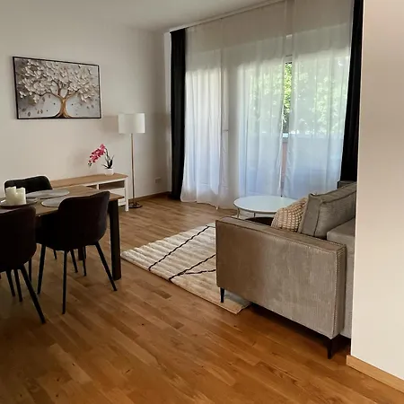 Apartment Gemuetliche 2-zimmer Fuer Geschaeftsreisende & Familien Dresden