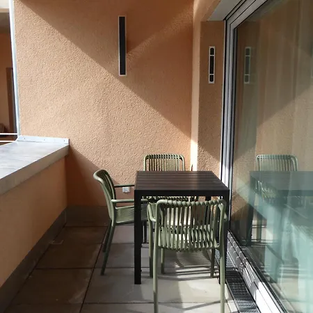 Apartment Gemuetliche 2-zimmer Fuer Geschaeftsreisende & Familien *